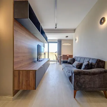 公寓 2br Apt, 2 Ensuite Baths, Sea Views, 3 Min To
